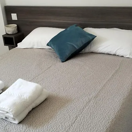 A Trajadinha Do Lima * 폰테 데 리마