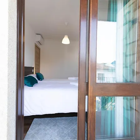 A Trajadinha Do Lima 게스트하우스 폰테 데 리마