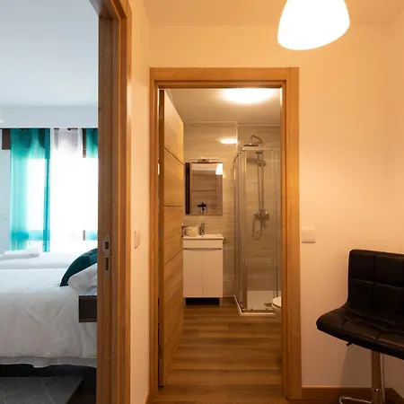 ゲストハウス A Trajadinha Do Lima