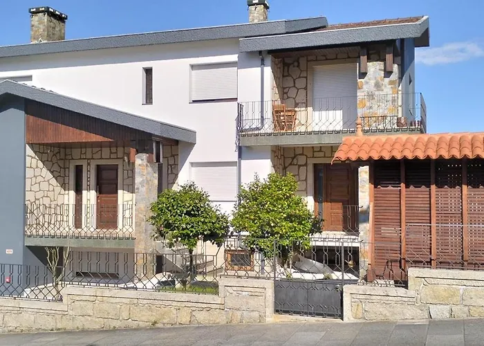 Gasthof A Trajadinha Do Lima